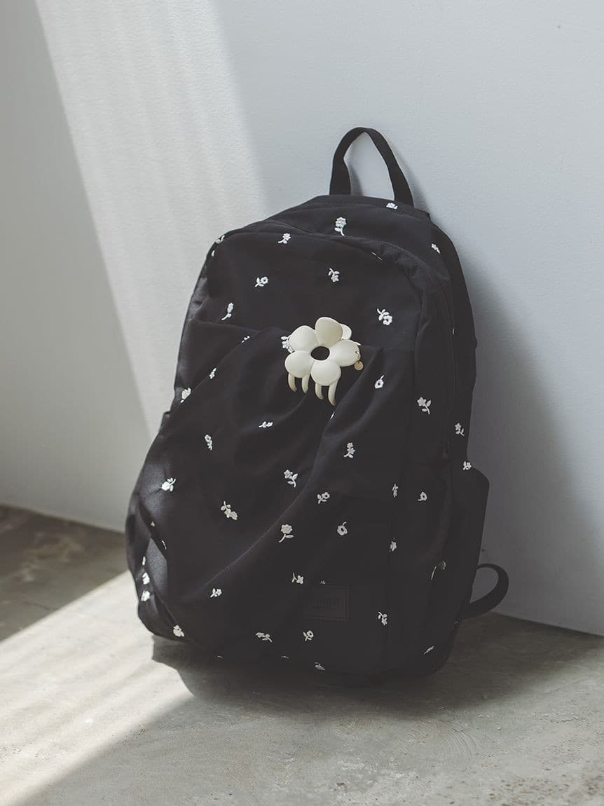 emmi 巾着型バックパック リュック ブラック BAG PRE-ORDER(予約)のアイテム｜emmi（エミ）の通販サイト 【公式】