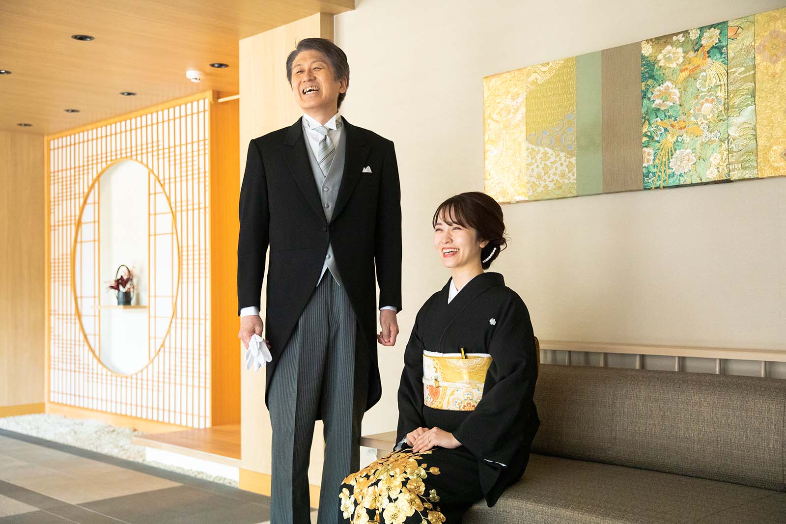 結婚式で着用する【モーニング】着用ルールやマナーを解説